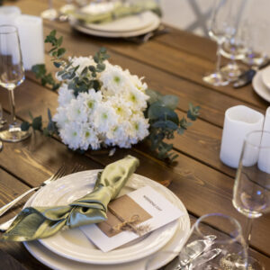 view-table-arrangement-by-wedding-planner